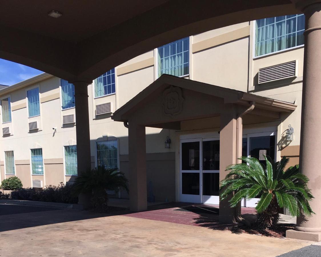 Rodeway Inn & Suites Winnfield Экстерьер фото