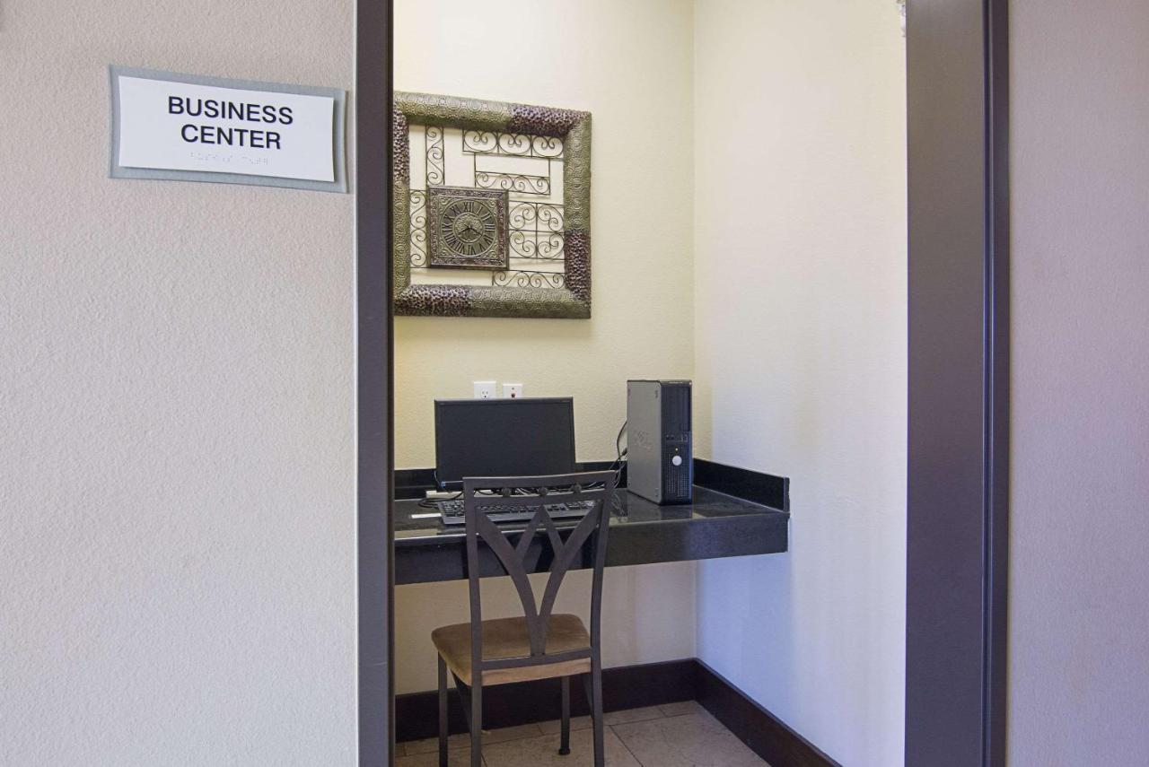 Rodeway Inn & Suites Winnfield Экстерьер фото